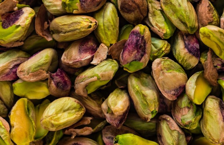 benefici dei pistacchi