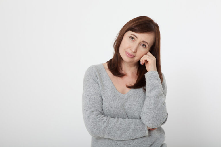 Donna senior: in menopausa l'aumento di peso è dietro l'angolo