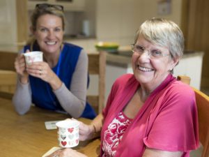 caregiver donne assistenza-a-domicilio-jpg